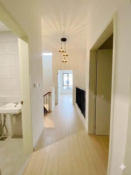 2-storey Terraced House for Rent in Dengkil (Selangor) - William Pua - Corridor - PropertyGuru.com.my