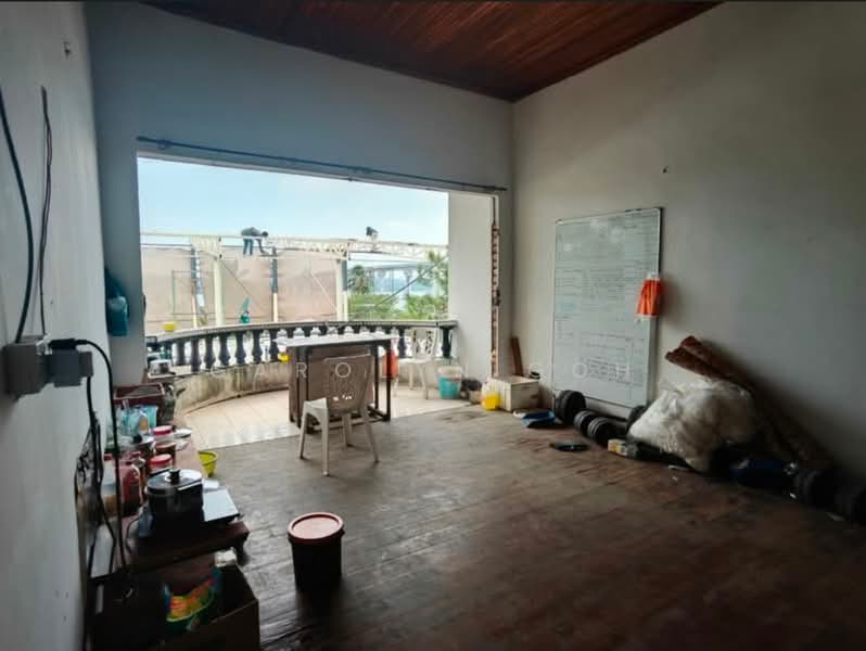 Bungalow for Rent in Kampung Stulang (Johor Bahru) - Carolyn Goh - Balcony - PropertyGuru.com.my