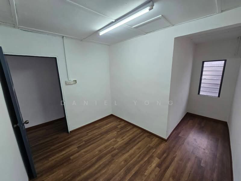 2-storey Terraced House for Sale in Taman Nora (Ulu Tiram) - Daniel Yong - Interior - PropertyGuru.com.my