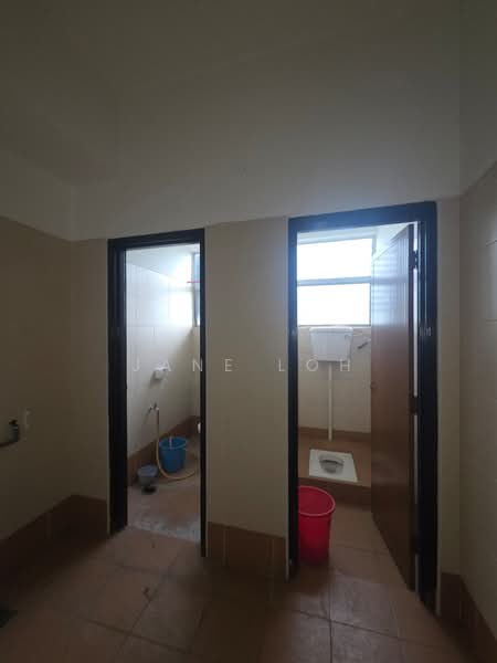 Factory for Rent in Skudai (Johor) - Jane Loh - Bathroom - PropertyGuru.com.my