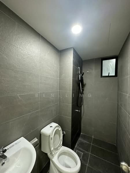 Servis Apartment untuk Dijual di Majestic Maxim - Ben Ling - Bathroom - PropertyGuru.com.my