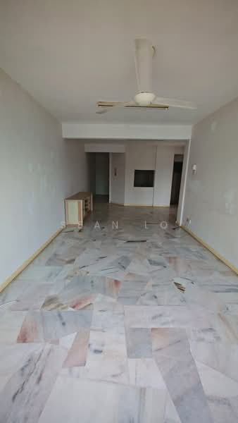 Pangsapuri untuk Dijual di Vista Wira 1 & 2 - Sean Lo - Living Room - PropertyGuru.com.my