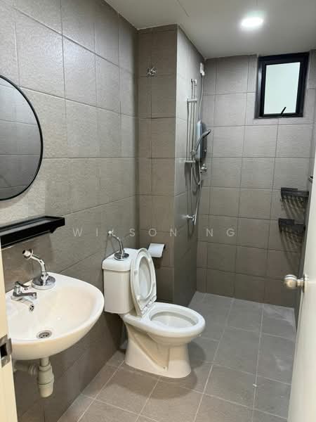 Pangsapuri untuk Disewa di Residensi Max - Wilson Ng - Bathroom - PropertyGuru.com.my