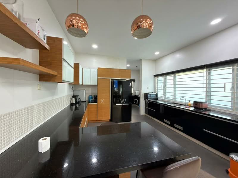 Rumah Banglo untuk Disewa di Kuchai Lama (Kuala Lumpur) - Alex Wong - Kitchen - PropertyGuru.com.my