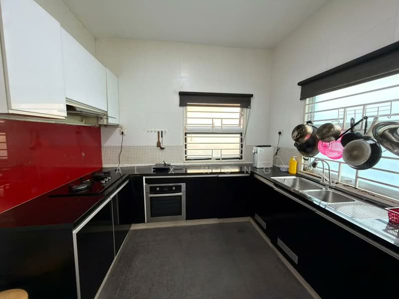 Rumah Banglo untuk Disewa di Kuchai Lama (Kuala Lumpur) - Alex Wong - Kitchen - PropertyGuru.com.my
