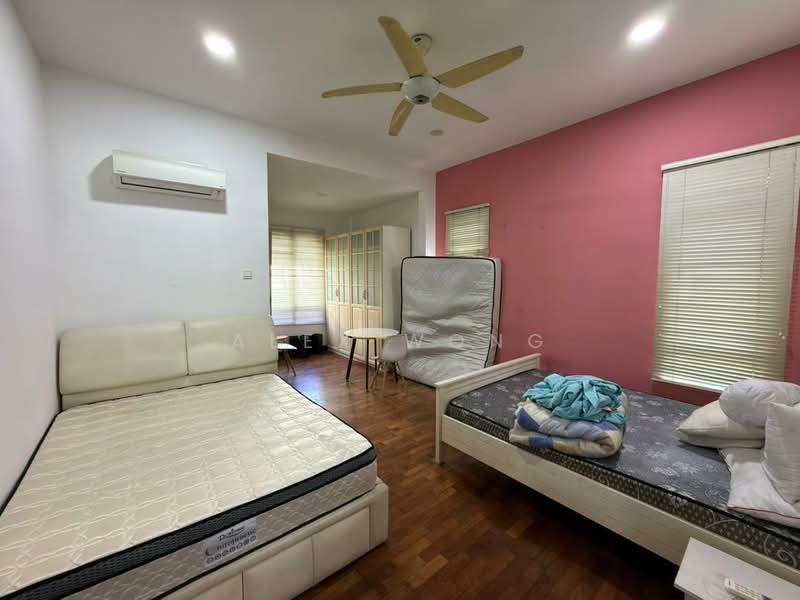 Rumah Banglo untuk Disewa di Kuchai Lama (Kuala Lumpur) - Alex Wong - Bedroom - PropertyGuru.com.my