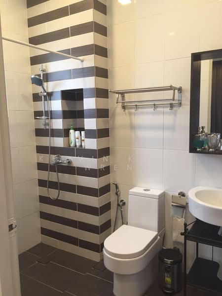 Rumah Berkembar untuk Dijual di Iskandar Puteri (Nusajaya) (Johor) - Kelvin Kong Wren - Bathroom - PropertyGuru.com.my