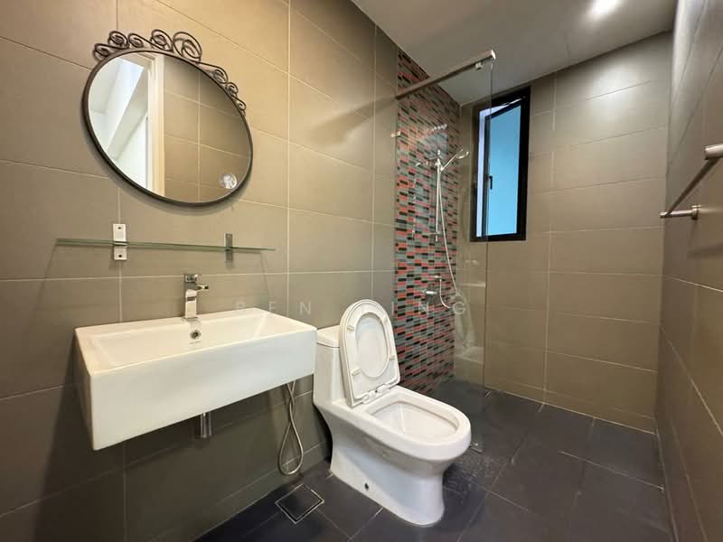 Service Residence for Sale at The Leafz @ Dedaun - Ben Ling - Bathroom - PropertyGuru.com.my