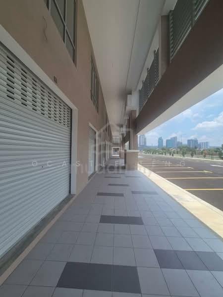 Shop / Office for Rent in Bandar Puteri Puchong (Puchong) - Ocastle Teng - Exterior - PropertyGuru.com.my