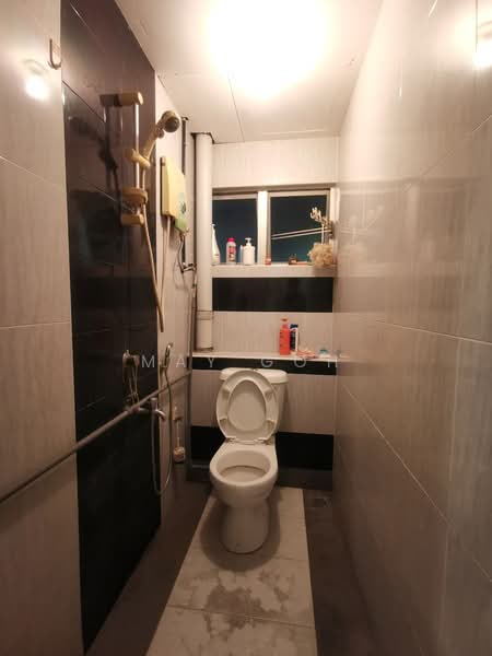 Rumah Bandar untuk Disewa di Cheras (Kuala Lumpur) - May Goh - Bathroom - PropertyGuru.com.my