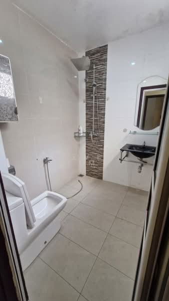 2-storey Terraced House for Sale in Desa Parkcity (Kuala Lumpur) - Steven Lim - Bathroom - PropertyGuru.com.my