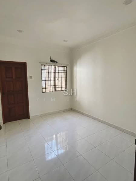 Rumah Teres 2 Tingkat untuk Dijual di Klang (Selangor) - Lim Jeon - PropertyGuru.com.my