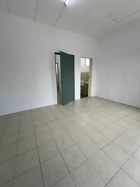 2-storey Terraced House for Sale in Taman Scientex Pasir Gudang (Pasir Gudang) - Wil Mong - Interior - PropertyGuru.com.my