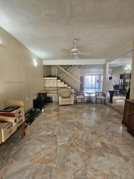 Rumah Teres 2 Tingkat untuk Dijual di Damansara Jaya (Petaling Jaya) - Bryan Wong - Living Room - PropertyGuru.com.my