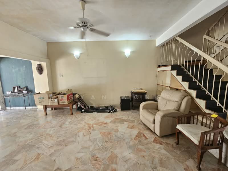 Rumah Teres 2 Tingkat untuk Dijual di Damansara Jaya (Petaling Jaya) - Bryan Wong - Living Room - PropertyGuru.com.my
