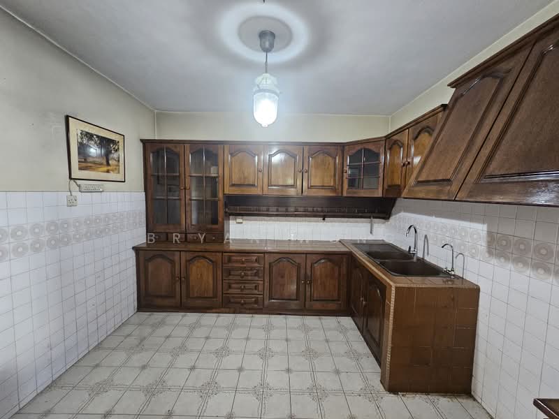Rumah Teres 2 Tingkat untuk Dijual di Damansara Jaya (Petaling Jaya) - Bryan Wong - Kitchen - PropertyGuru.com.my