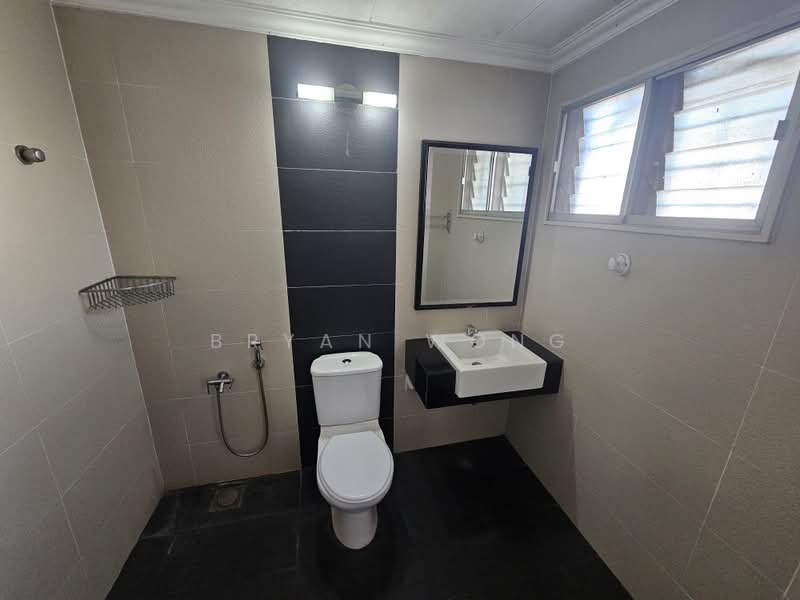 Rumah Teres 2 Tingkat untuk Dijual di Damansara Jaya (Petaling Jaya) - Bryan Wong - Bathroom - PropertyGuru.com.my