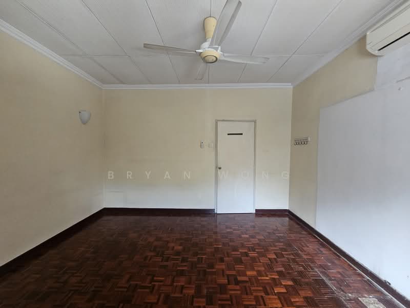 Rumah Teres 2 Tingkat untuk Dijual di Damansara Jaya (Petaling Jaya) - Bryan Wong - Bedroom - PropertyGuru.com.my