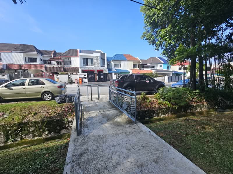 Rumah Teres 2 Tingkat untuk Dijual di Damansara Jaya (Petaling Jaya) - Bryan Wong - Exterior - PropertyGuru.com.my
