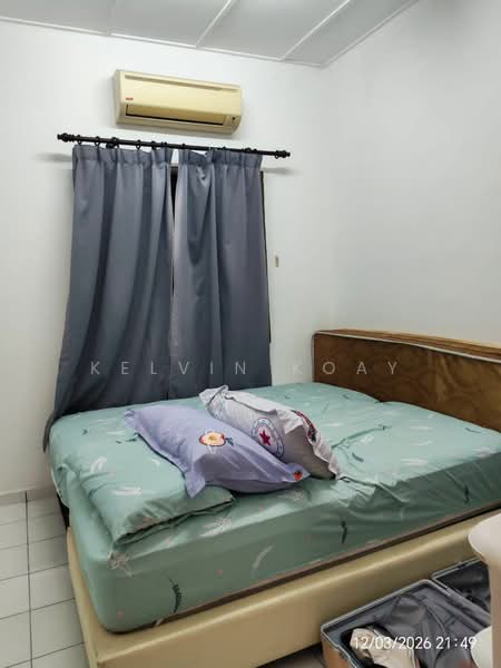 Rumah Teres 1 Tingkat untuk Dijual di Taman Setia Indah (Tebrau) - Kelvin Koay - Bedroom - PropertyGuru.com.my