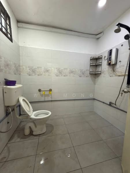 2-storey Terraced House for Sale in Bandar Seri Alam (Masai) - Wil Mong - Bathroom - PropertyGuru.com.my