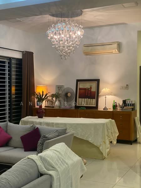 Rumah Teres 3 Tingkat untuk Dijual di Sutera Damansara (Damansara Damai) - Anderson Lim - Living Room - PropertyGuru.com.my