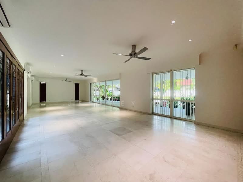 Rumah Banglo untuk Disewa di Taman U Thant (Ampang) - Jeffrey Ng - Living Room - PropertyGuru.com.my