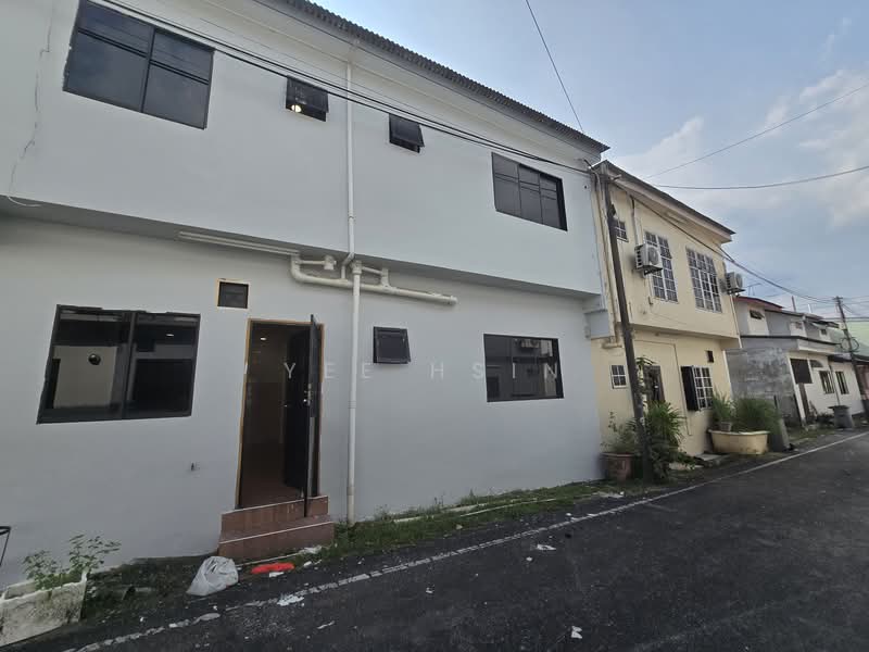 2-storey Terraced House for Sale in Bandar Indahpura (Kulai) - Yee Hsin - Exterior - PropertyGuru.com.my