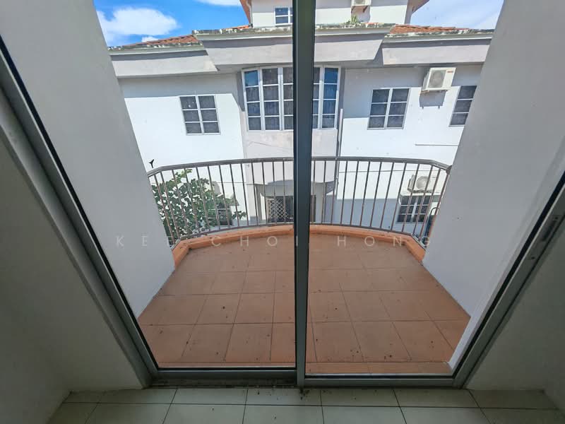 Rumah Berkembar untuk Dijual di Taman Terus Maju (Sitiawan) - Kee Choi Hong - Balcony - PropertyGuru.com.my