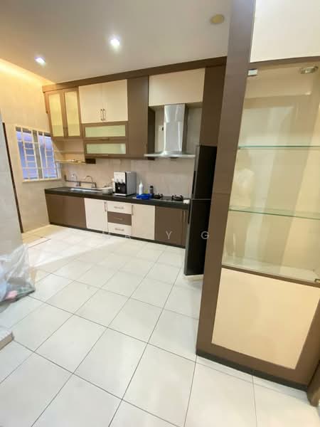 2-storey Terraced House for Rent in Taman Semabok Perdana (Semabok) - Macy G - Kitchen - PropertyGuru.com.my