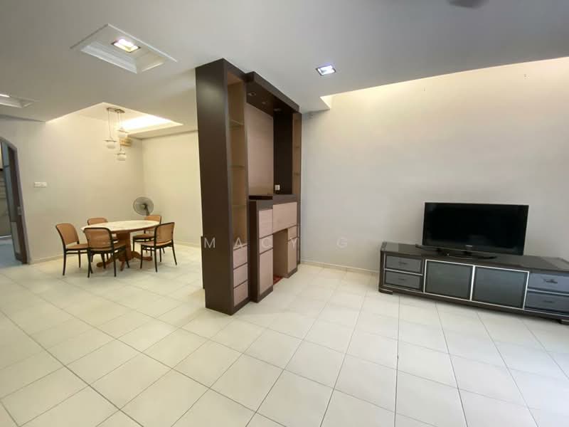 2-storey Terraced House for Rent in Taman Semabok Perdana (Semabok) - Macy G - Dining Room - PropertyGuru.com.my