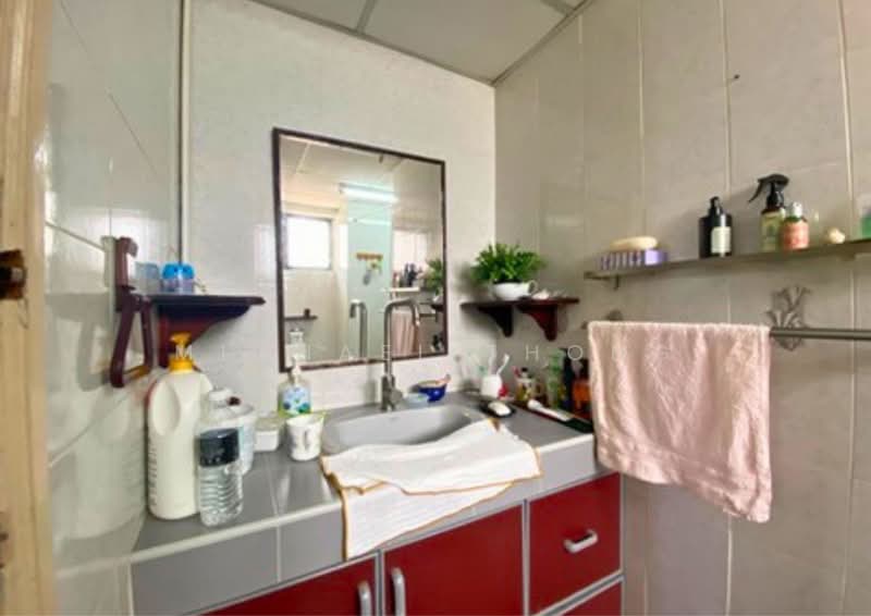 Kondominium untuk Disewa di Desa Kiara - Michael Thong - Bathroom - PropertyGuru.com.my