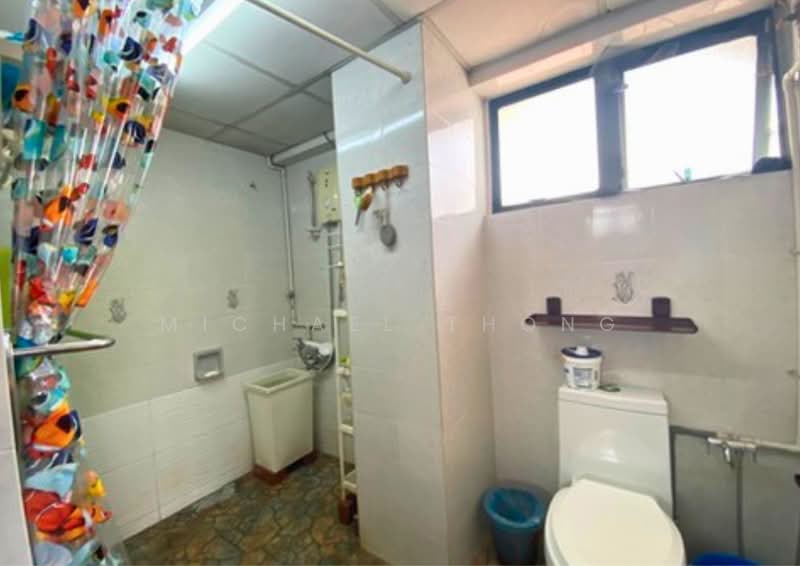 Kondominium untuk Disewa di Desa Kiara - Michael Thong - Bathroom - PropertyGuru.com.my