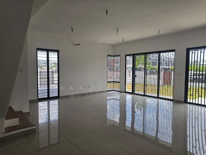 2-storey Terraced House for Rent in Elmina (Shah Alam) - Francis Soh - Living Room - PropertyGuru.com.my
