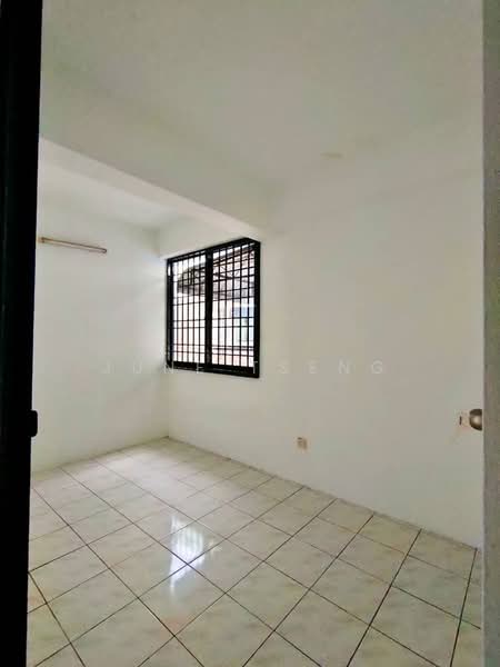 Apartment for Sale at Taman Kencana, Butterworth - June Tseng - Interior - PropertyGuru.com.my