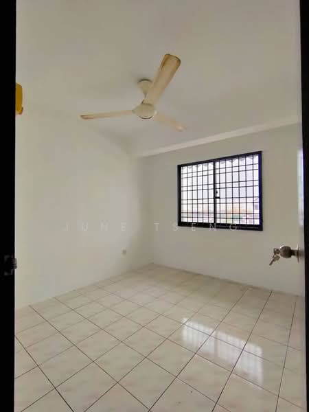 Apartment for Sale at Taman Kencana, Butterworth - June Tseng - Interior - PropertyGuru.com.my