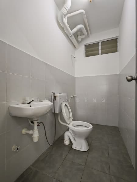 Pangsapuri untuk Dijual di Flora Damai - June Tseng - PropertyGuru.com.my
