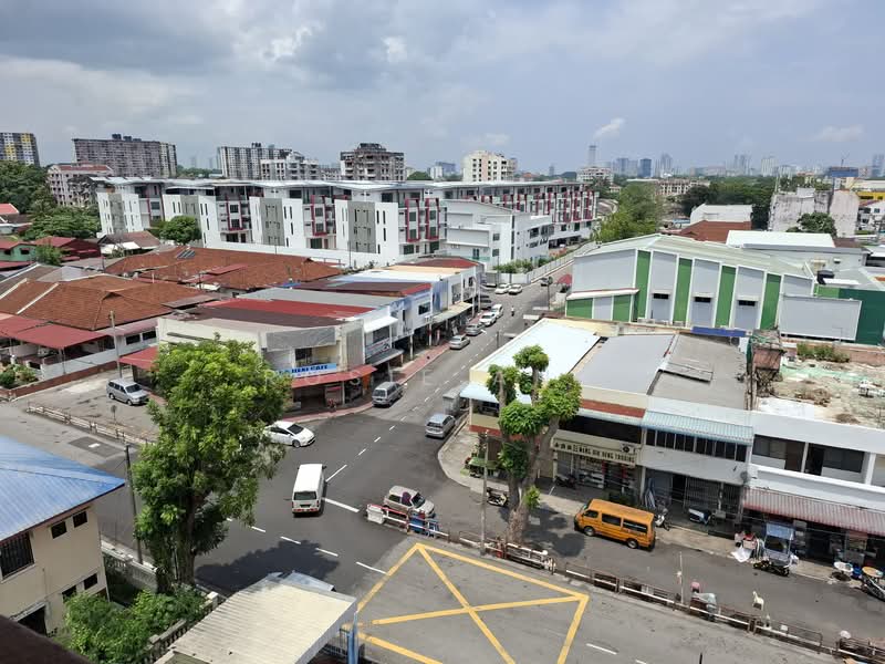 Apartment for Sale at Taman Sri Idaman - Rosie Ang - Exterior - PropertyGuru.com.my