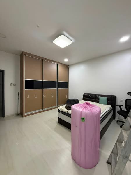 2-storey Terraced House for Rent in Taman Redang (Johor Bahru) - June Tseng - Bedroom - PropertyGuru.com.my