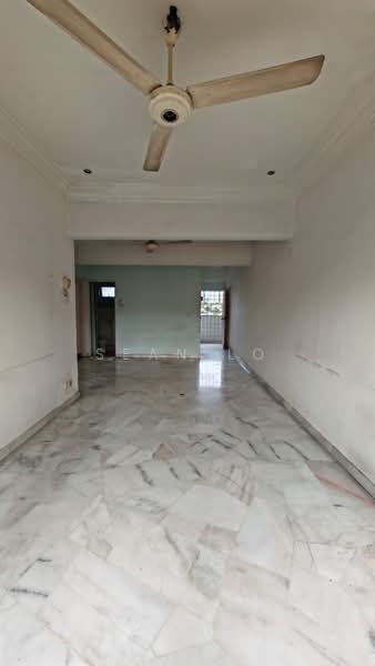 Pangsapuri untuk Dijual di Vista Wira 1 & 2 - Sean Lo - Living Room - PropertyGuru.com.my