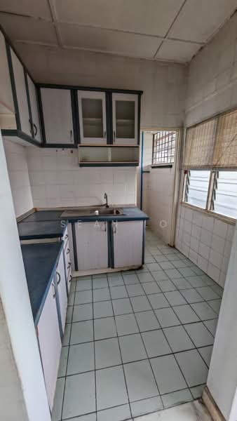 Pangsapuri untuk Dijual di Vista Wira 1 & 2 - Sean Lo - Kitchen - PropertyGuru.com.my