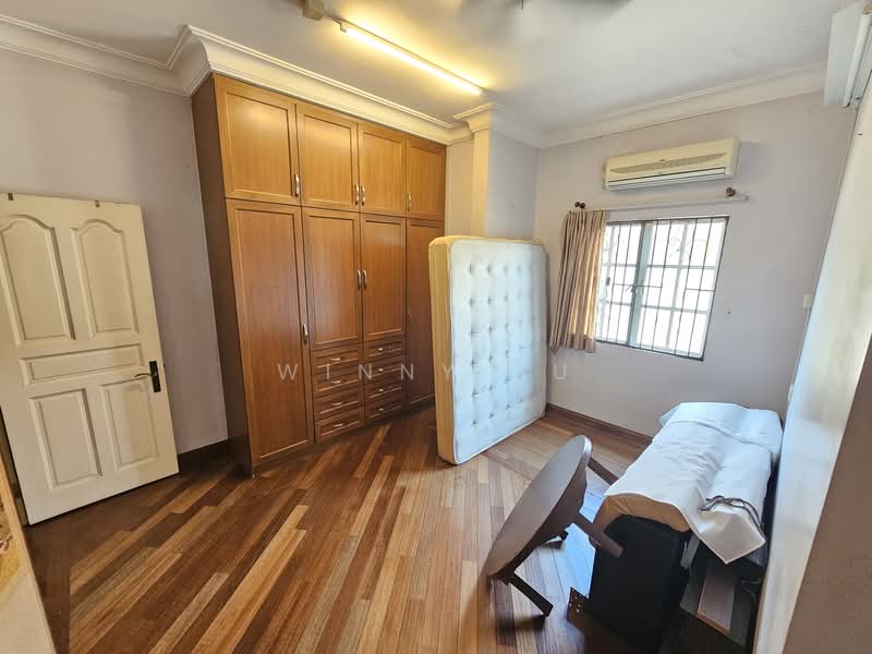 Bungalow for Sale in Bukit Jelutong (Shah Alam) - Winny Su - Bedroom - PropertyGuru.com.my