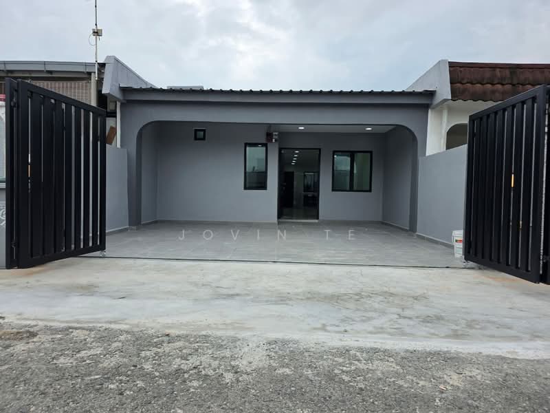 Rumah Teres untuk Dijual di Kangkar Pulai (Skudai) - Jovin Te - Exterior - PropertyGuru.com.my