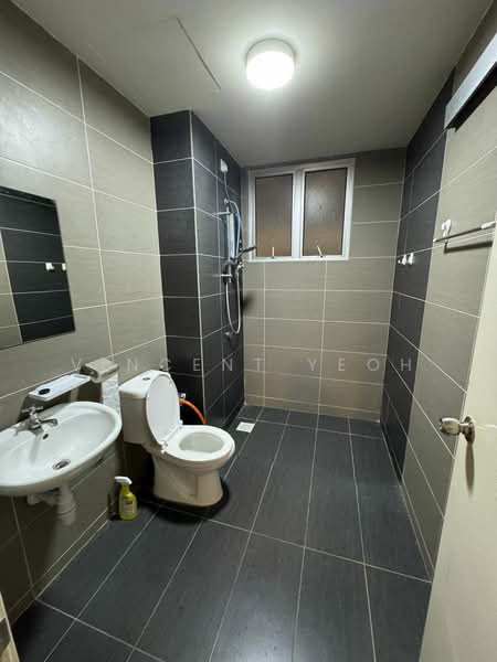 Service Residence for Rent at Maxim Residences - Vincent Yeoh - Bathroom - PropertyGuru.com.my