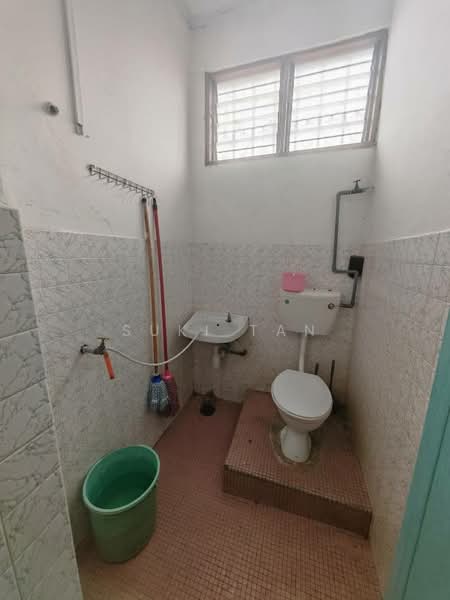 1-storey Terraced House for Sale in Kepong (Kuala Lumpur) - Suki Tan - Bathroom - PropertyGuru.com.my