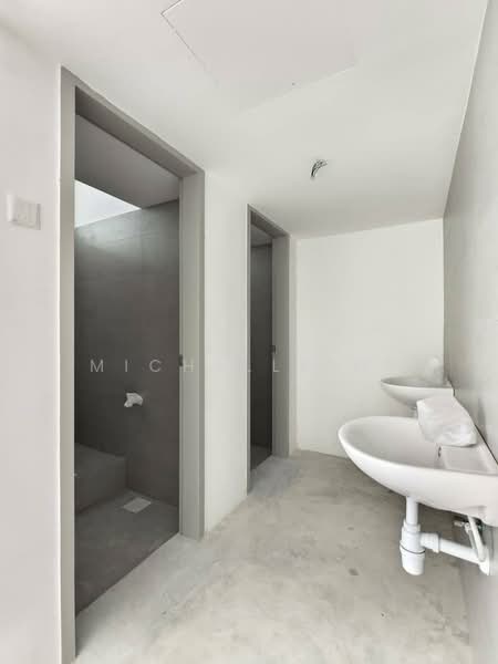 Kedai / Pejabat untuk Disewa di Taman Adda Heights (Tebrau) - Michelle He - Bathroom - PropertyGuru.com.my