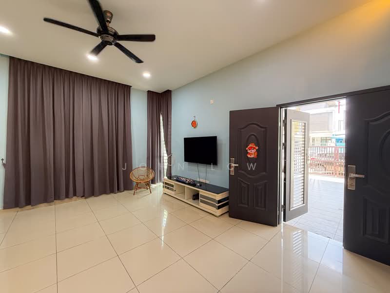 Semi-Detached House for Rent in Johor Bahru (Johor) - John Low - Living Room - PropertyGuru.com.my