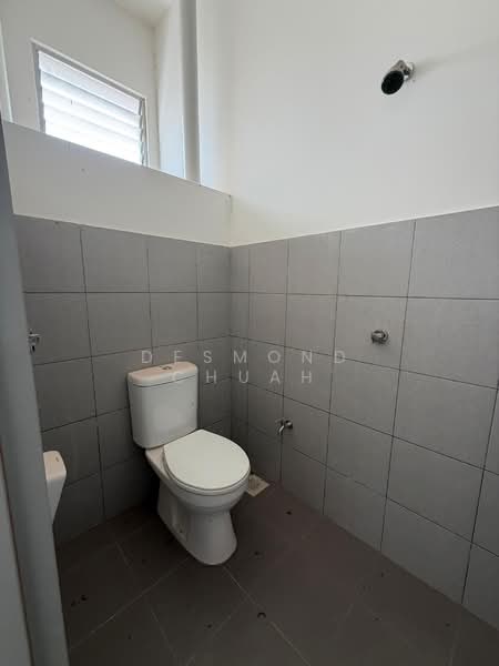 Kilang untuk Dijual di Bukit Minyak (Penang) - Desmond Chuah - Bathroom - PropertyGuru.com.my