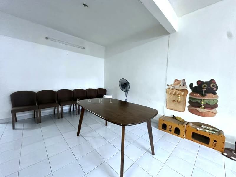 2-storey Terraced House for Sale in Taman Mount Austin (Tebrau) - Karl Lim - Interior - PropertyGuru.com.my