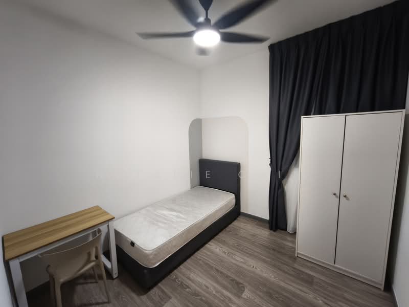 Servis Apartment untuk Disewa di United Point (Residensi Berpadu) - Natalie Chin - Bedroom - PropertyGuru.com.my